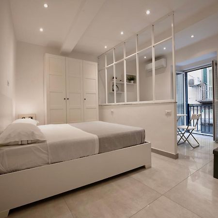 Casa Vacanze Santa Teresella 40 Napoli Eksteriør bilde