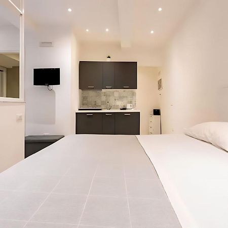 Casa Vacanze Santa Teresella 40 Napoli Eksteriør bilde