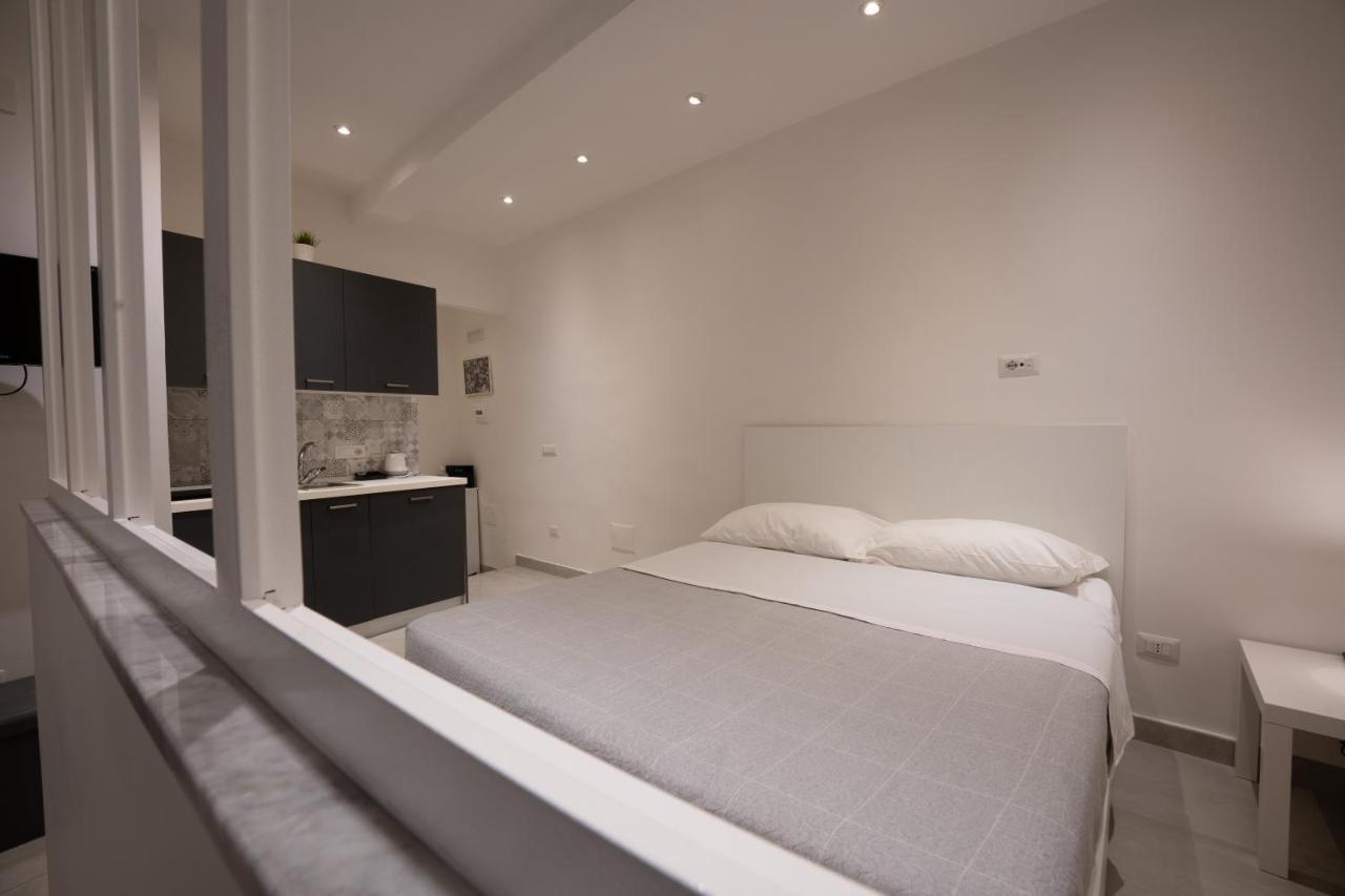 Casa Vacanze Santa Teresella 40 Napoli Eksteriør bilde