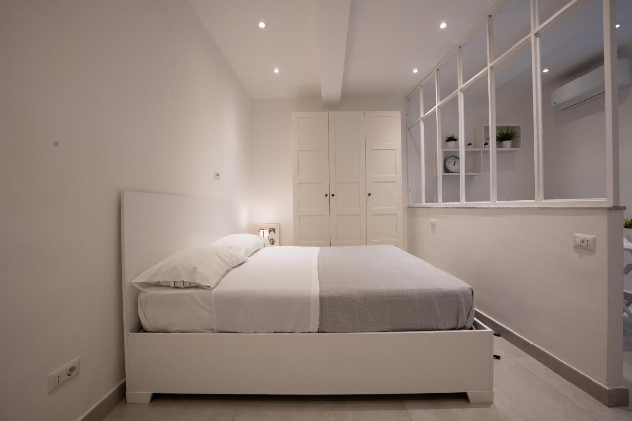 Casa Vacanze Santa Teresella 40 Napoli Eksteriør bilde